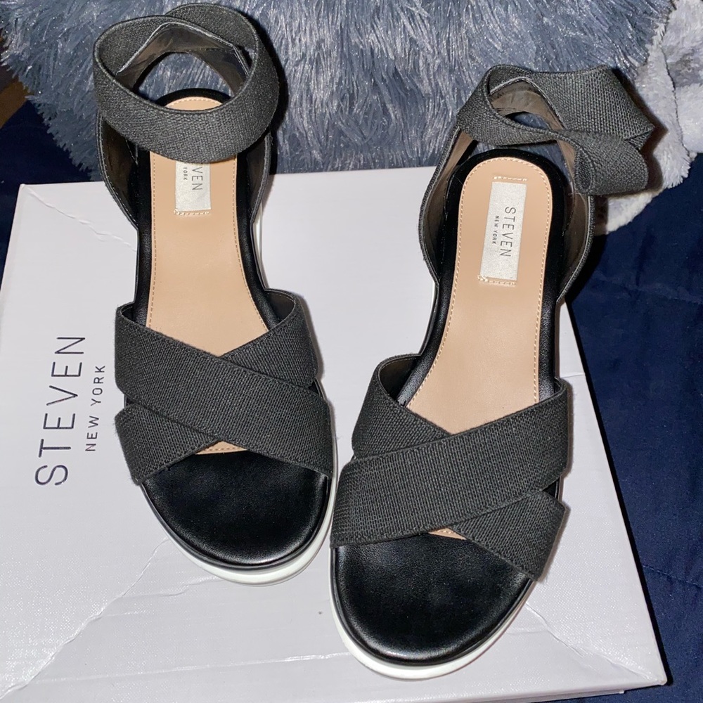 Platform Sandals!